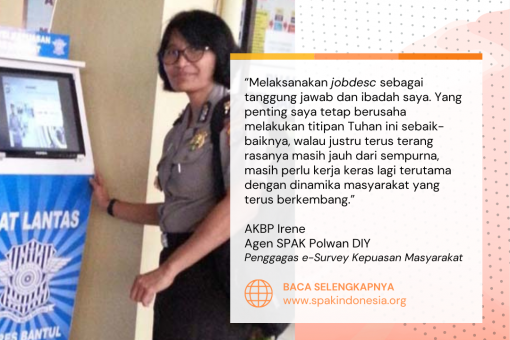 Agen SPAK Polwan DIY AKBP Irene di depan elektronik Survey Kepuasan Masyarakat